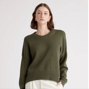 Quince organic cotton crew boyfriend sweater dark olive size M